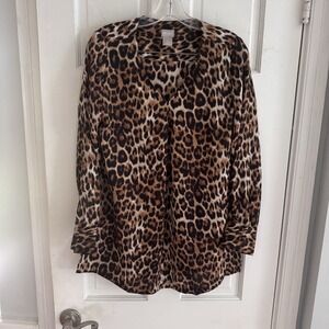 Chico's Leopard Print Lightweight‎ Blouse Top Size 0 Small Long Sleeve Side Slit